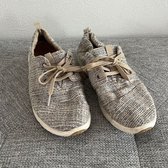 TOMS Womens classic lace up canvas shoes light grey texture knit sneakers size 8 - Picture 3 of 10